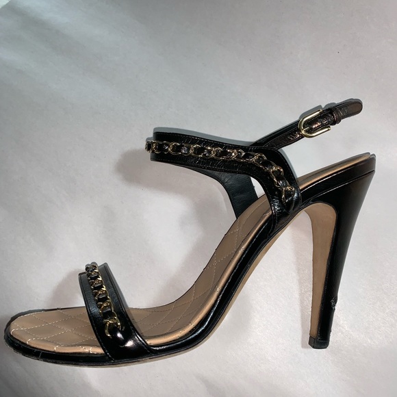 authentic CHANEL size 39.5 chainlink/leather $1250 - Picture 3 of 12